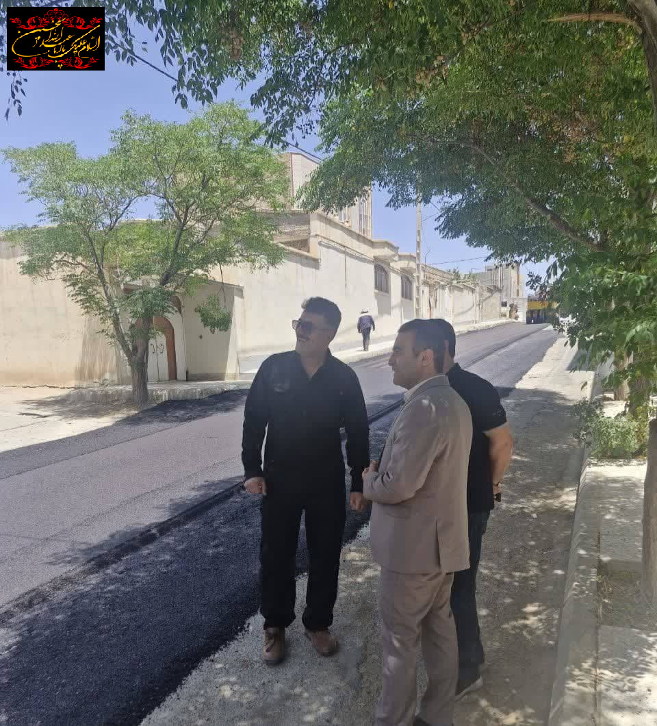 شروع عملیات پخش آسفالت
